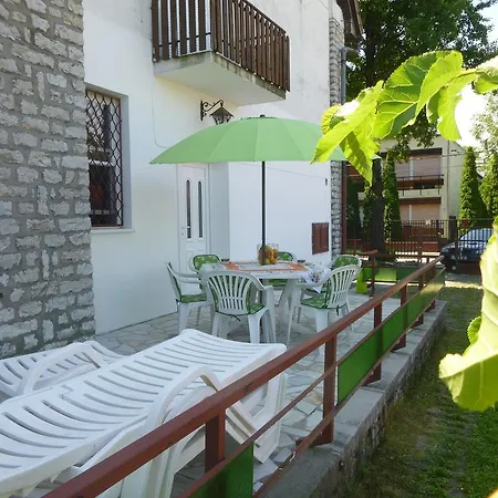 Διαμέρισμα Oleander House *