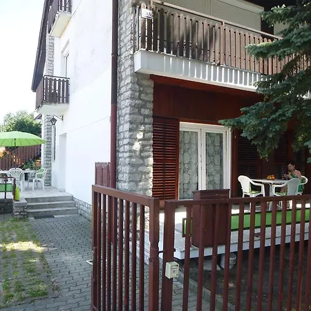 Oleander House דירה שיופוק
