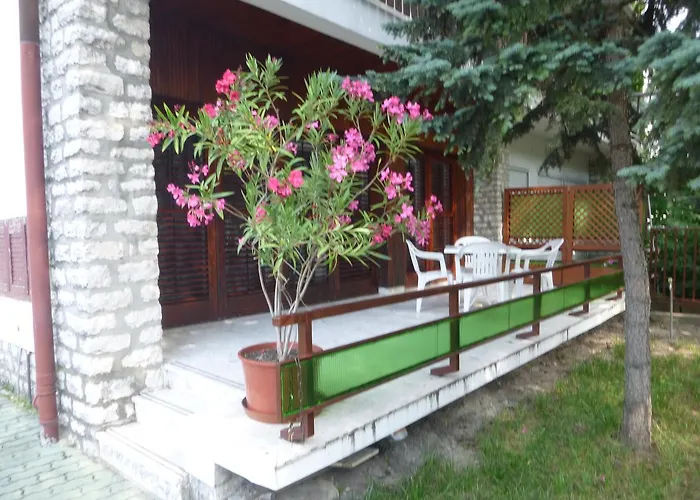 Oleander House